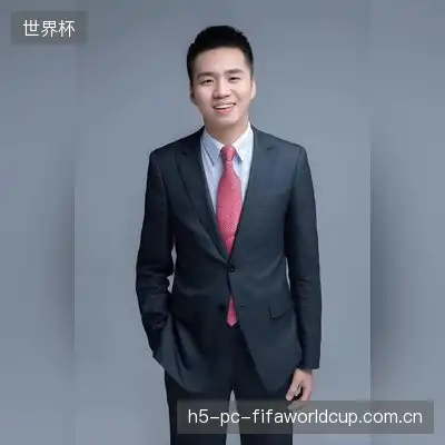 杨德文